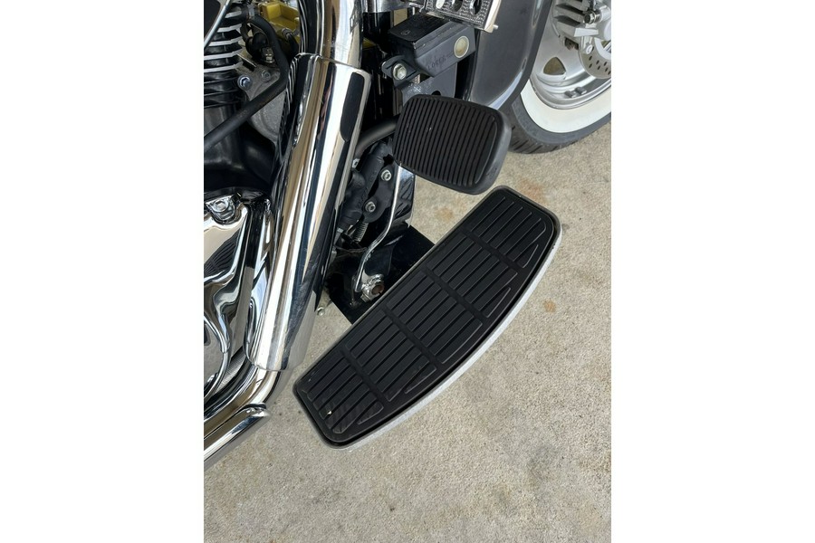 2006 Suzuki BOULEVARD C90T