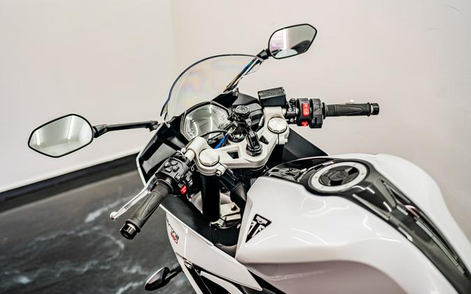 2025 Triumph Daytona 660