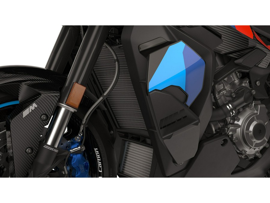 2026 BMW M 1000 XR