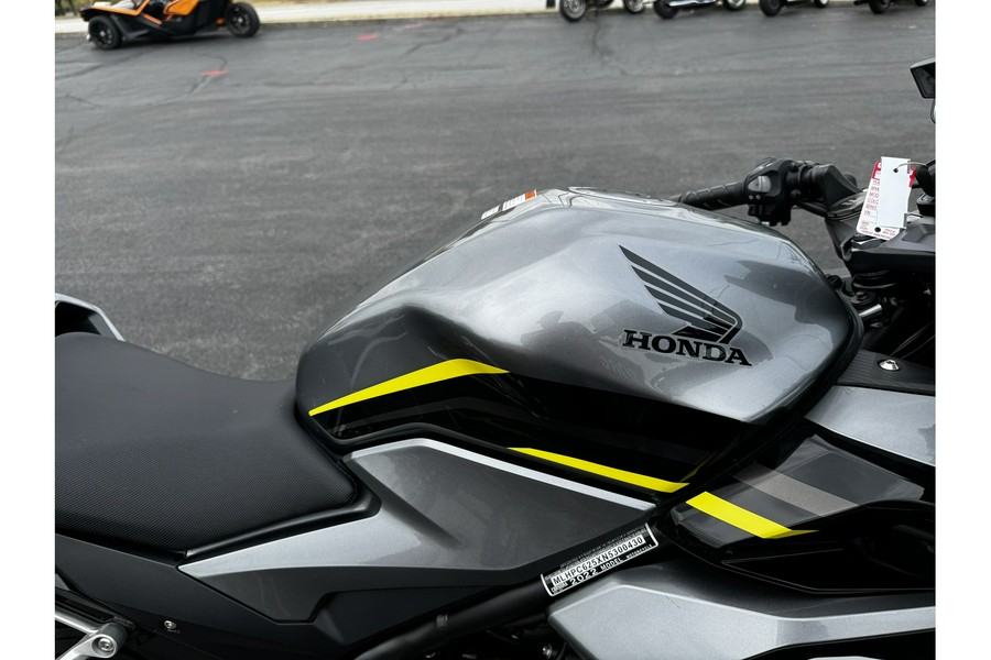 2022 Honda CBR500R ABS