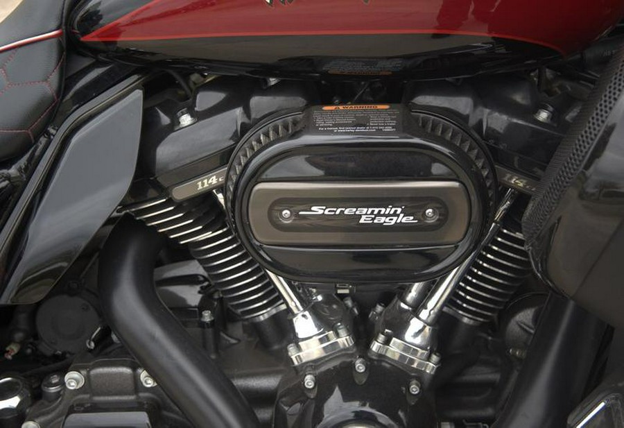 2017 Harley-Davidson® FLHXSE - CVO™ Street Glide®