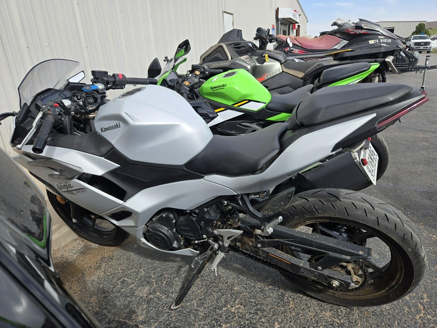 2024 KAWASAKI NINJA 500 ABS