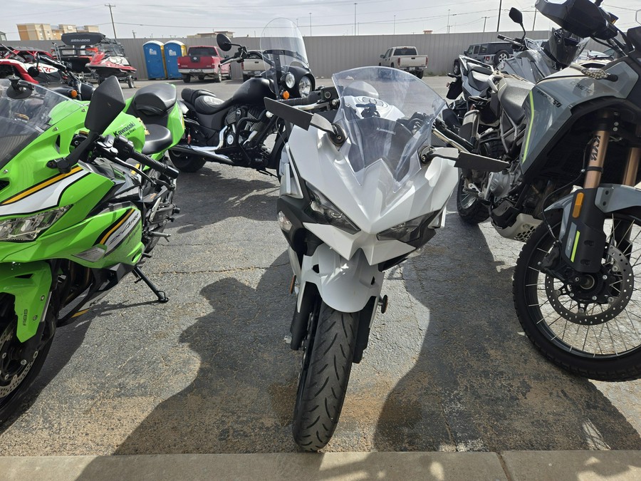 2024 KAWASAKI NINJA 500 ABS