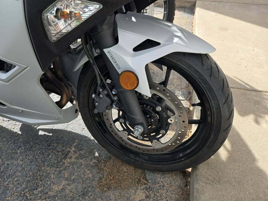 2024 KAWASAKI NINJA 500 ABS