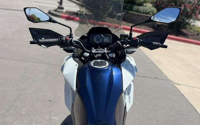2022 Kawasaki Versys®-X 300 ABS Metallic Ocean Blue/Pearl Robotic White A14527