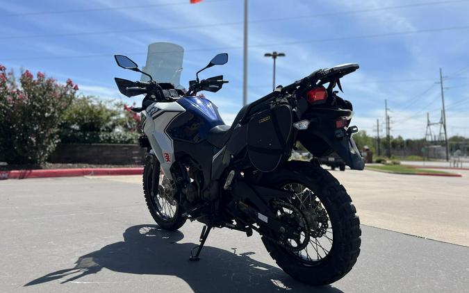2022 Kawasaki Versys®-X 300 ABS Metallic Ocean Blue/Pearl Robotic White A14527