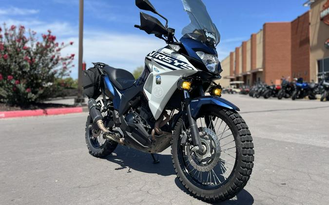 2022 Kawasaki Versys®-X 300 ABS Metallic Ocean Blue/Pearl Robotic White A14527