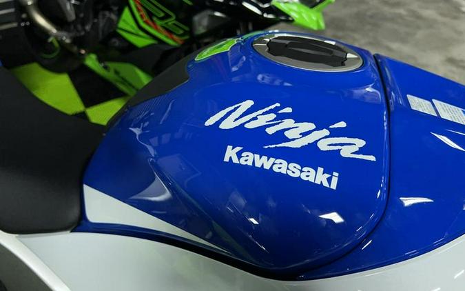 2024 Kawasaki Ninja® ZX™-10R 40th Anniversary Edition ABS