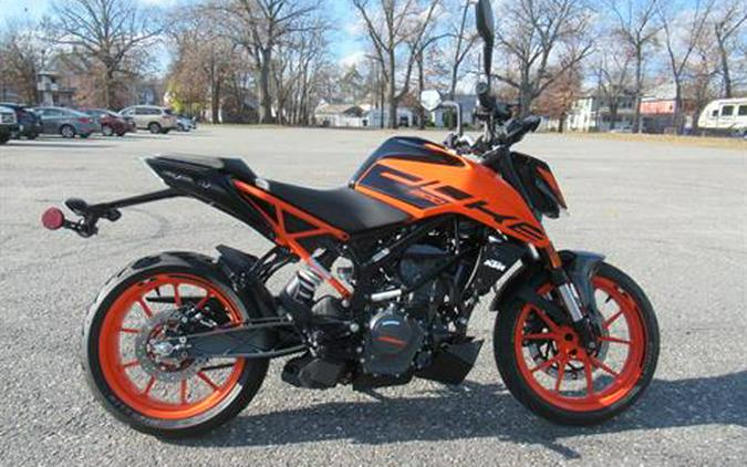 2020 KTM 200 Duke