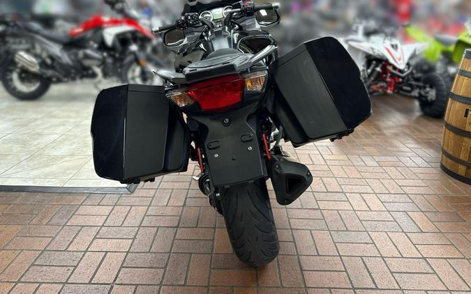 2016 Triumph TROPHY SE
