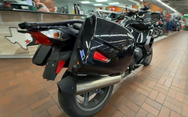 2016 Triumph TROPHY SE