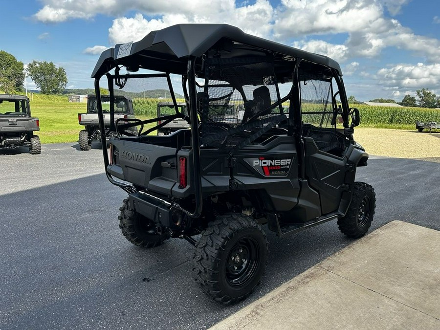 2023 Honda® Pioneer 1000-5