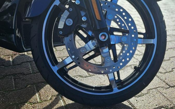 FLTRX 2026 Road Glide®