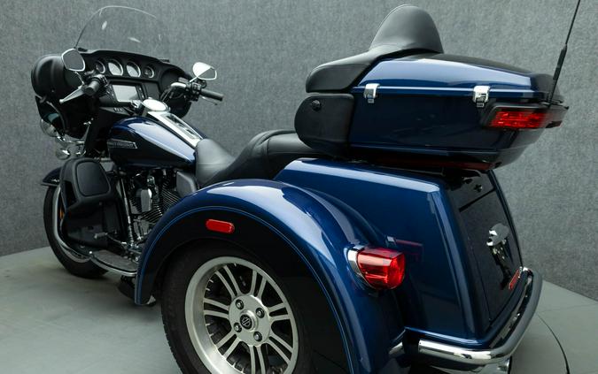 2014 HARLEY DAVIDSON FLHTCUTG TRI GLIDE ULTRA CLASSIC TRIKE