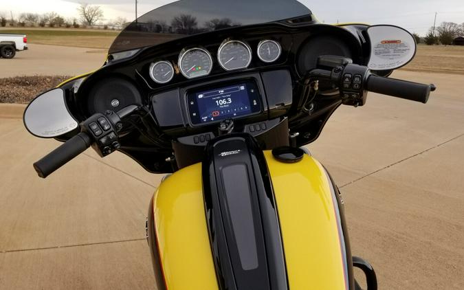 2023 Harley-Davidson® Street Glide® Special Industrial Yellow / Vivid Black