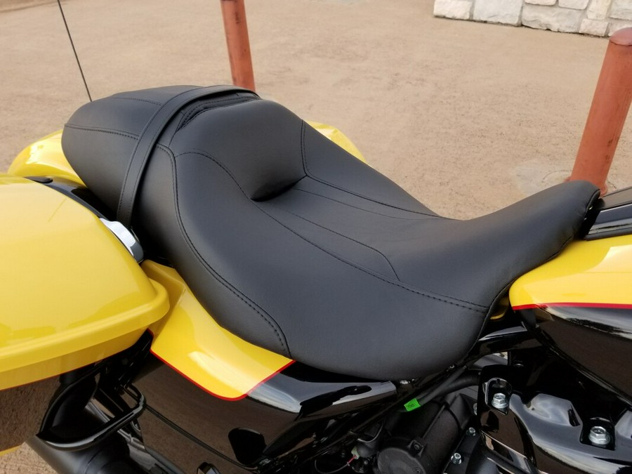 2023 Harley-Davidson® Street Glide® Special Industrial Yellow / Vivid Black