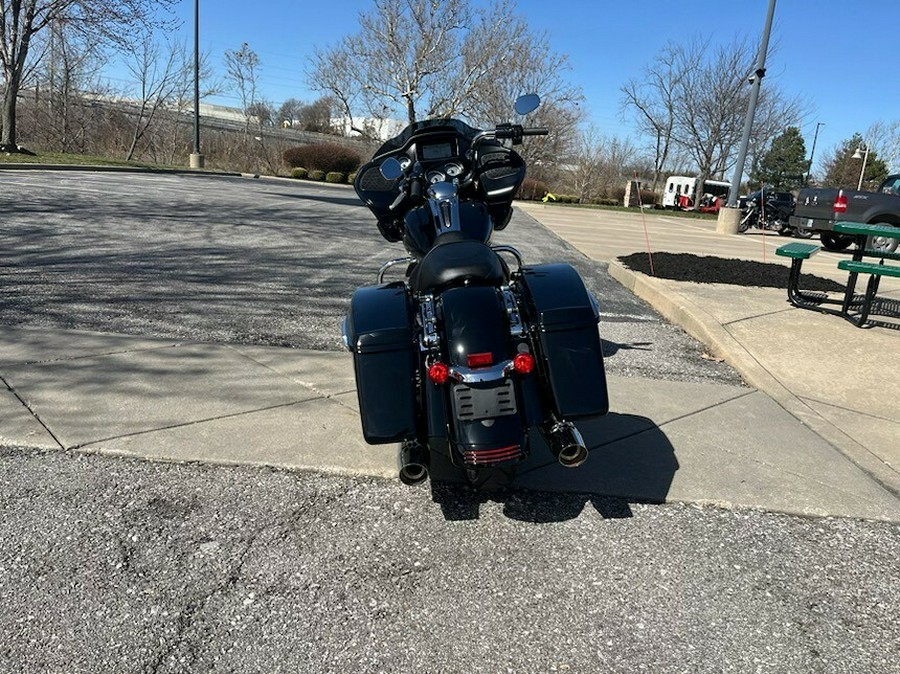 FLTRX 2023 Road Glide