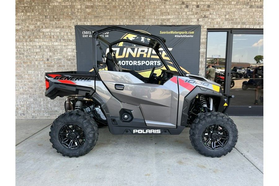 2022 Polaris Industries GENERAL 1000 Premium Titanium Metallic