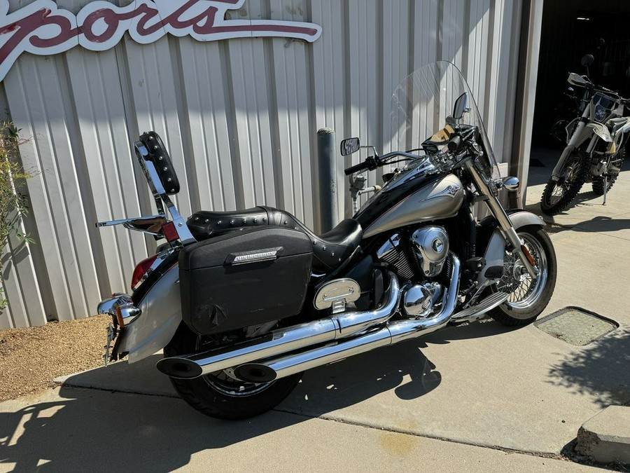 2013 Kawasaki Vulcan® 900 Classic LT