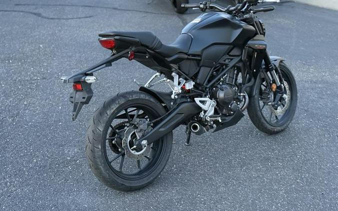 2024 Honda® CBR300RAR