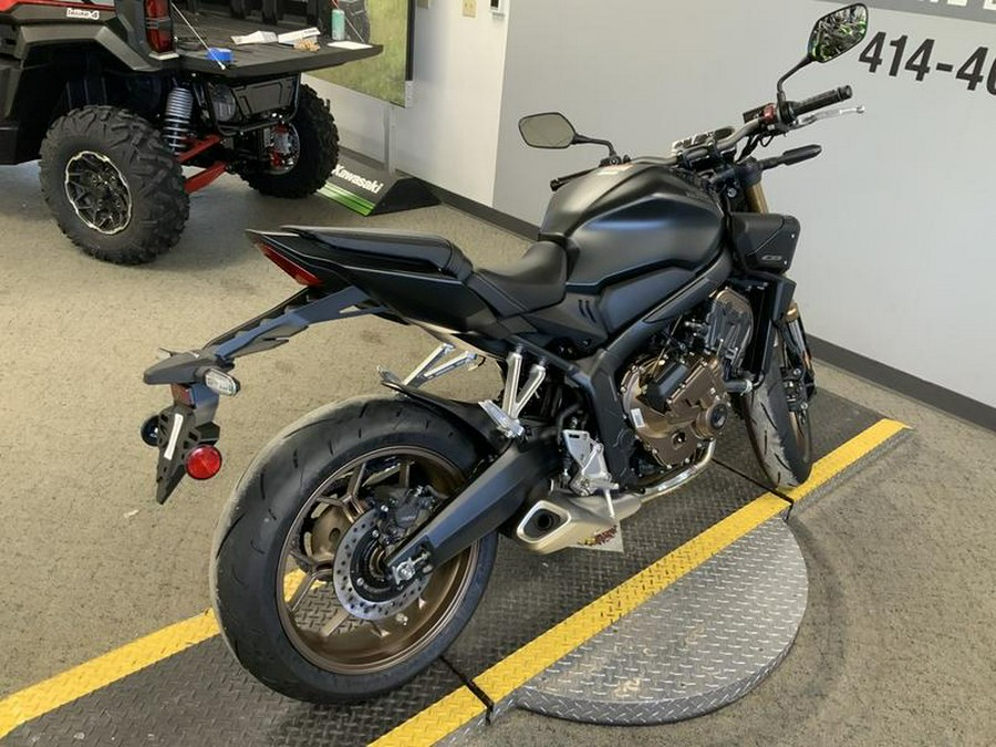 2026 Honda® CB650R E-Clutch