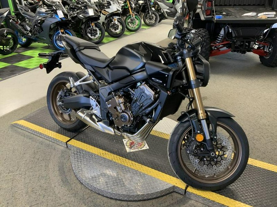 2026 Honda® CB650R E-Clutch