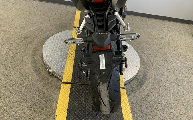 2026 Honda® CB650R E-Clutch