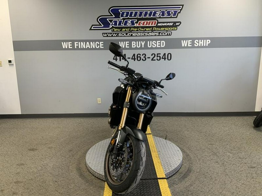 2026 Honda® CB650R E-Clutch