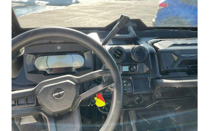 2024 Can-Am DEFENDER LIMITED