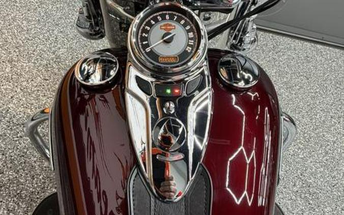 2014 Harley-Davidson® FLSTC - Heritage Softail® Classic