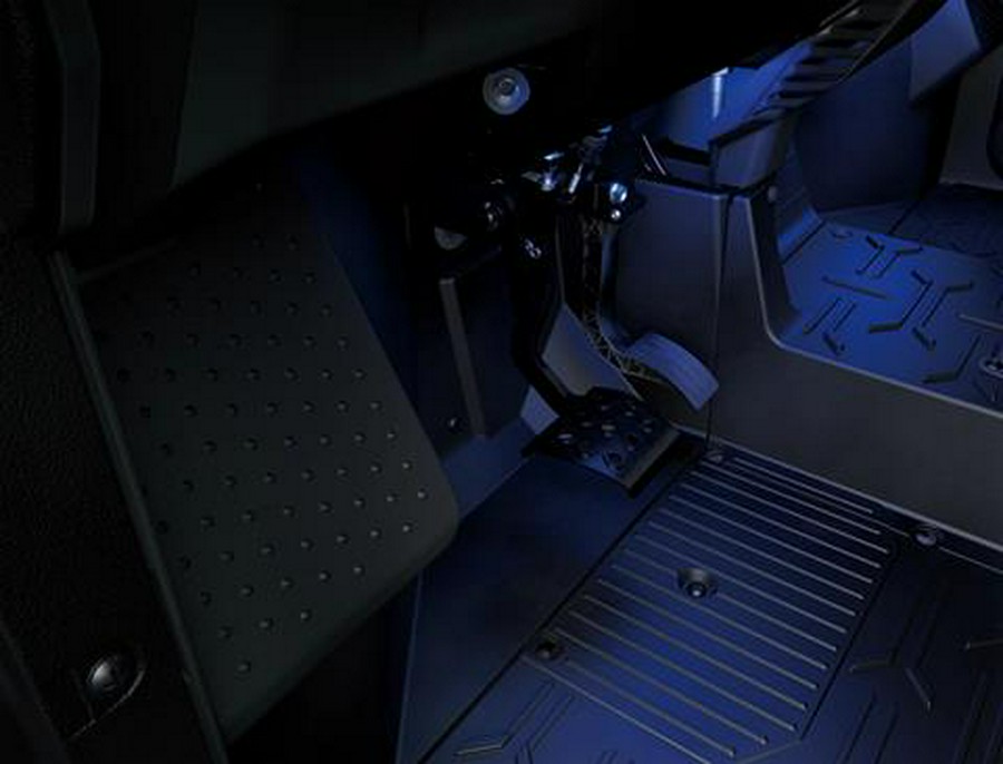 2027 Kawasaki RIDGE® CREW Platinum Sport HVAC