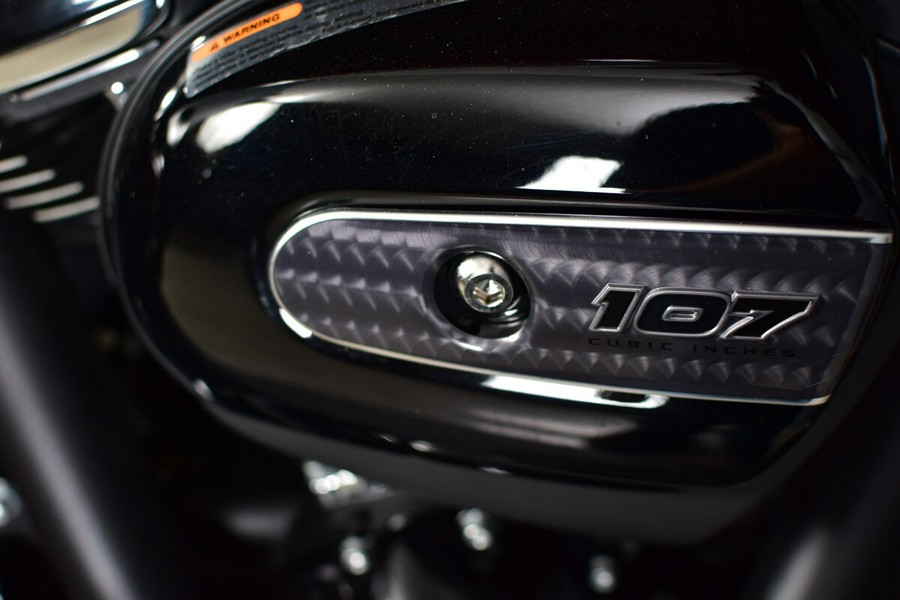 2018 Harley-Davidson Street Glide Special FLHXS