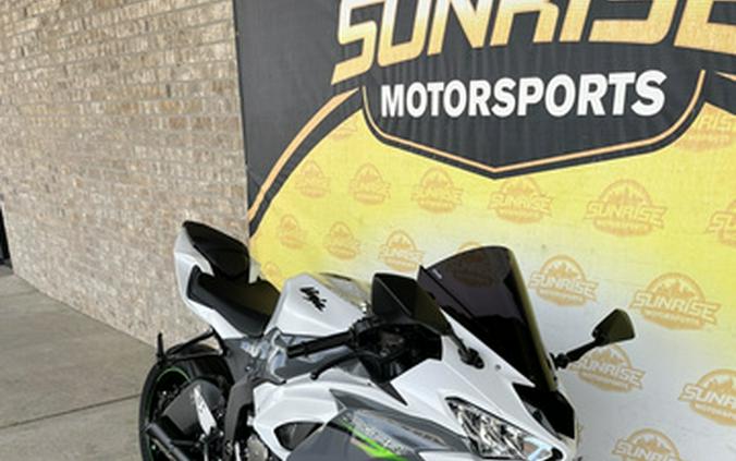 2021 Kawasaki Ninja ZX-6R