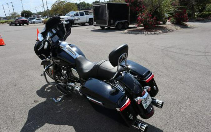 2022 Harley-Davidson Street Glide®