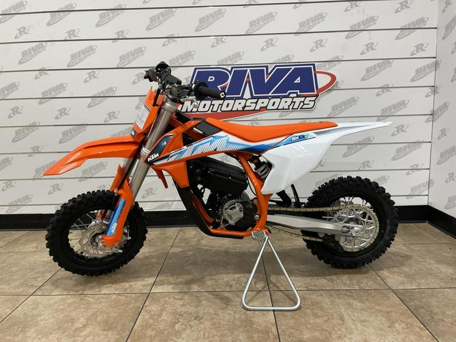 2024 KTM SX-E 3