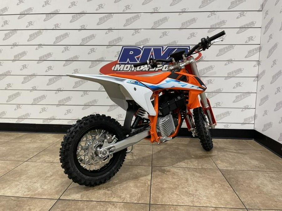 2024 KTM SX-E 3