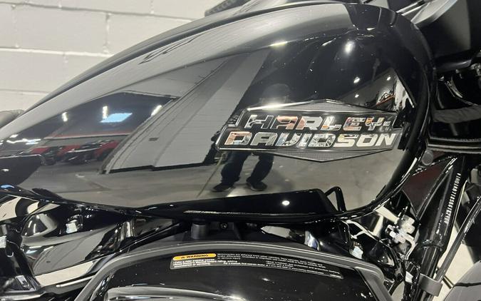 2025 Harley-Davidson® Street Glide® Vivid Black FLHX