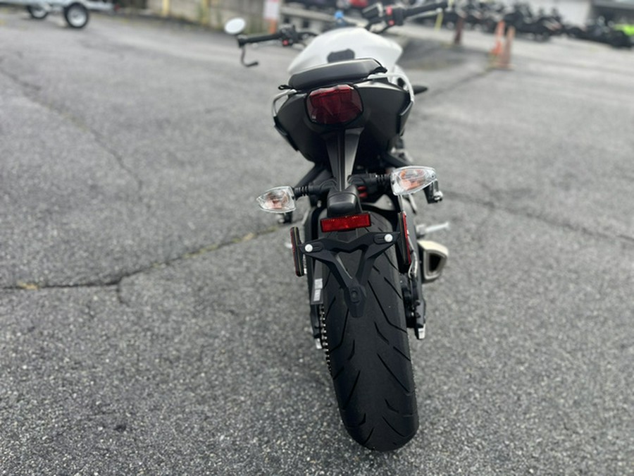 2024 Triumph Street Triple 765 R