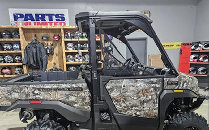 2026 Honda Pioneer 1000 Deluxe