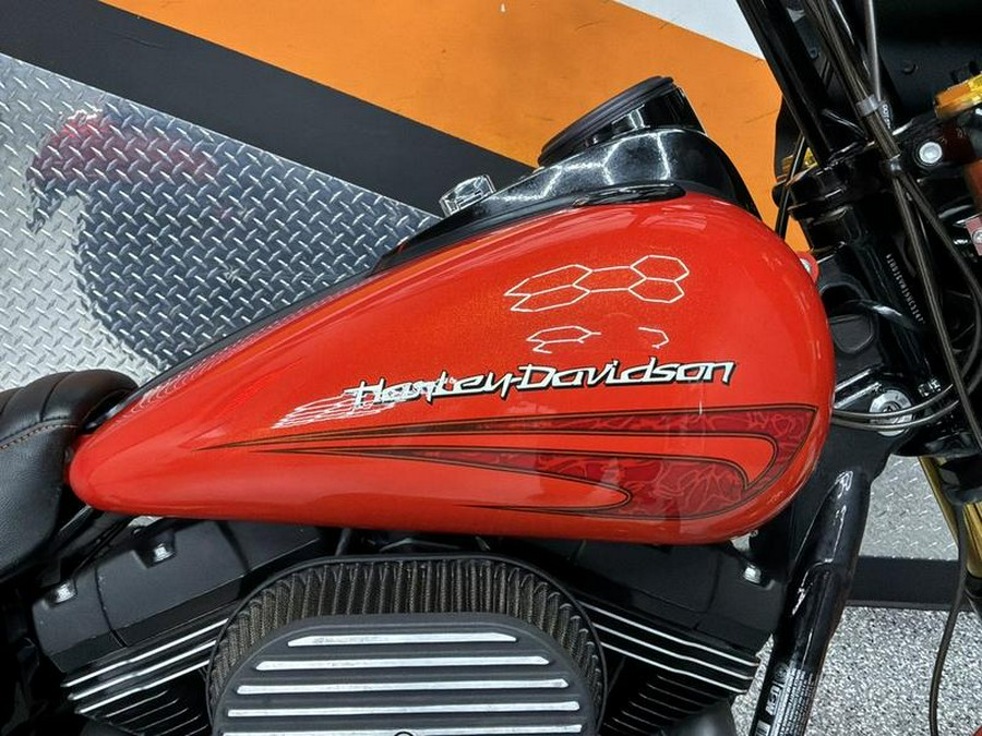 2017 Harley-Davidson® FXDF - Fat Bob®