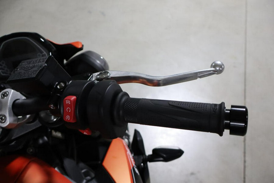 2025 Triumph Street Triple 765 R Matte Baja Orange