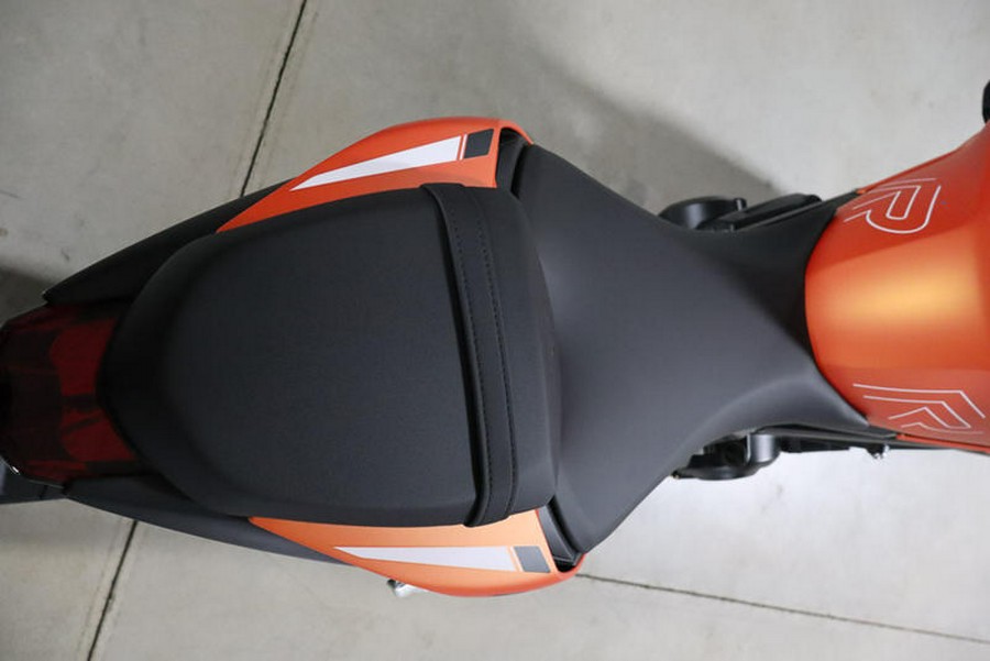 2025 Triumph Street Triple 765 R Matte Baja Orange