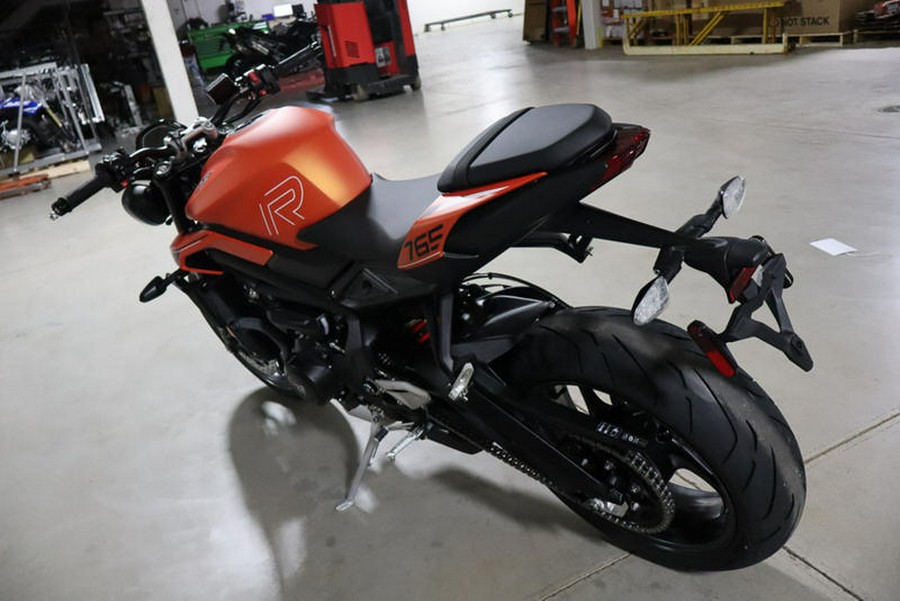 2025 Triumph Street Triple 765 R Matte Baja Orange