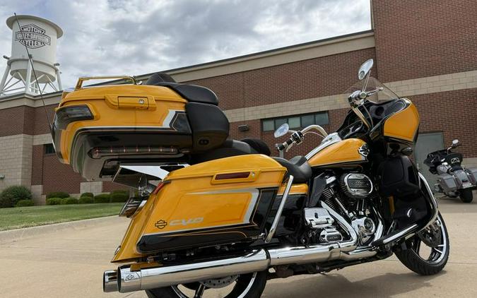 2022 Harley-Davidson® FLTRXSE - CVO™ Road Glide®