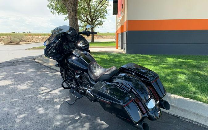 2022 Harley-Davidson CVO™ Road Glide Blue Steel