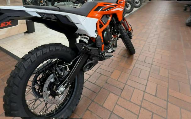 2025 KTM ENDURO 390 R