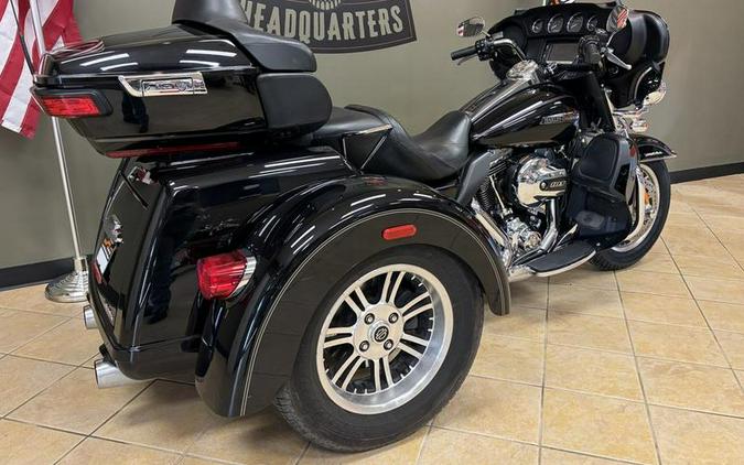 2016 Harley-Davidson® FLHTCUTG - Tri Glide® Ultra