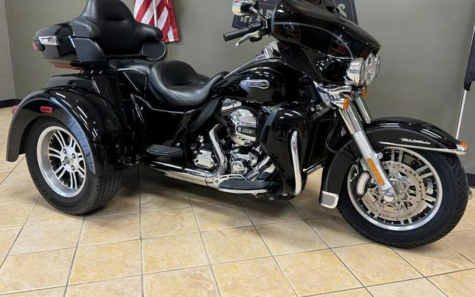 2016 Harley-Davidson® FLHTCUTG - Tri Glide® Ultra