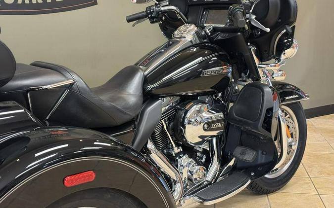2016 Harley-Davidson® FLHTCUTG - Tri Glide® Ultra