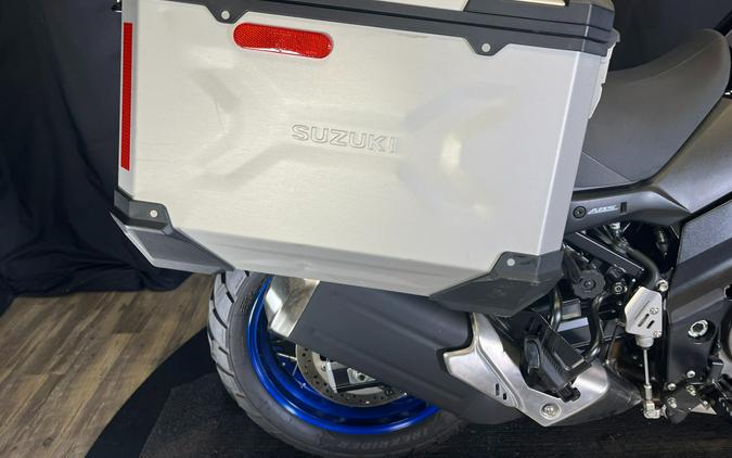 2022 Suzuki Motor of America Inc. V-Strom 650XT Adventure